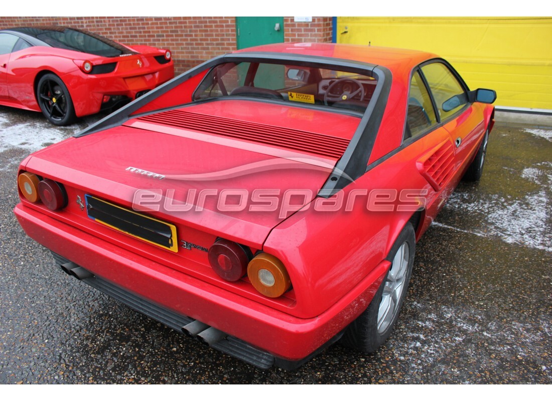 Ferrari Mondial 3.2 QV (1987) with 33,554 Kilometers, being prepared for breaking #4