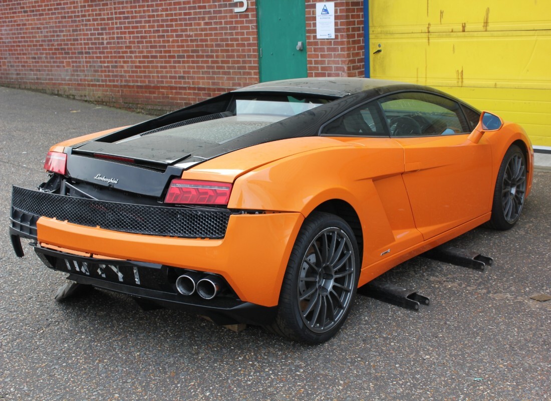 Lamborghini LP560-4 COUPE (2011) with 15,249 Miles, being prepared for breaking #4