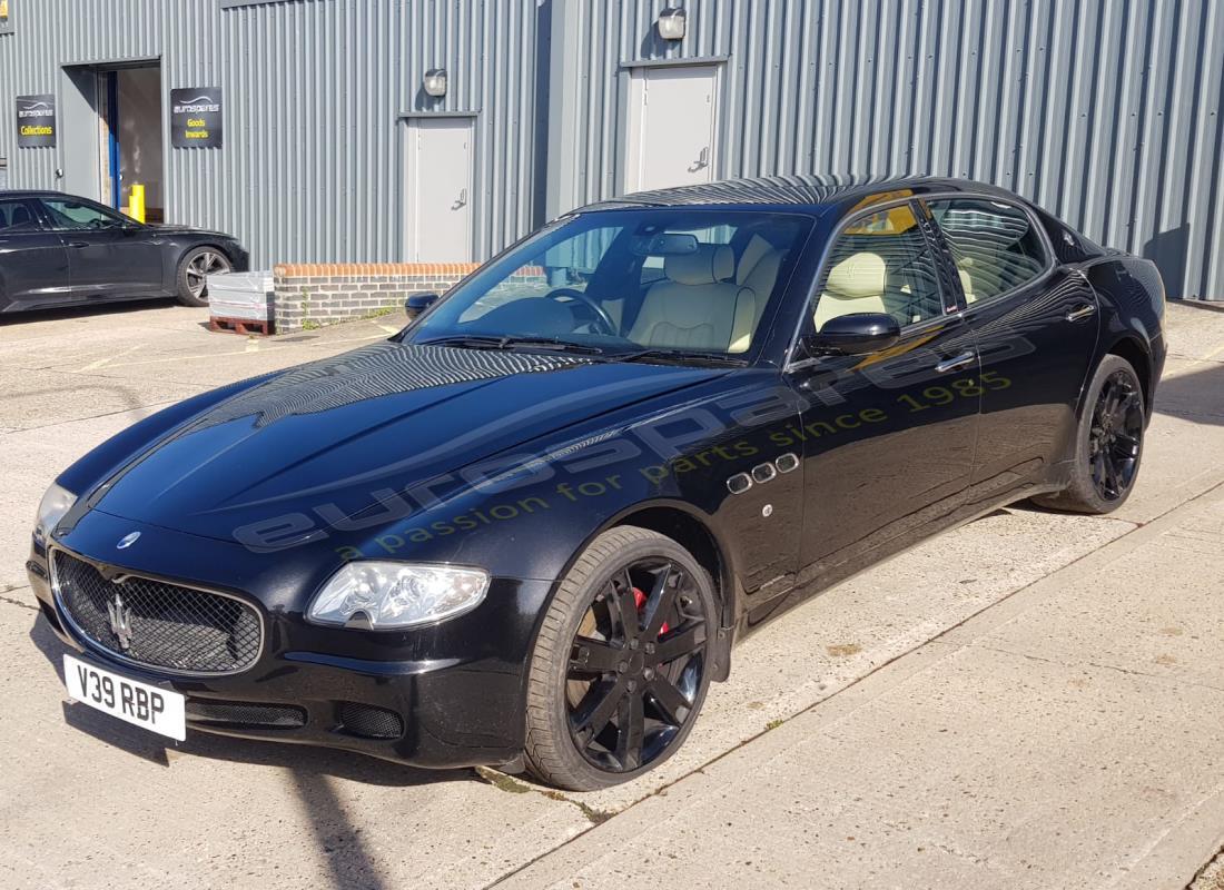 Maserati QTP. (2006) 4.2 F1 getting ready to be stripped for parts at Eurospares