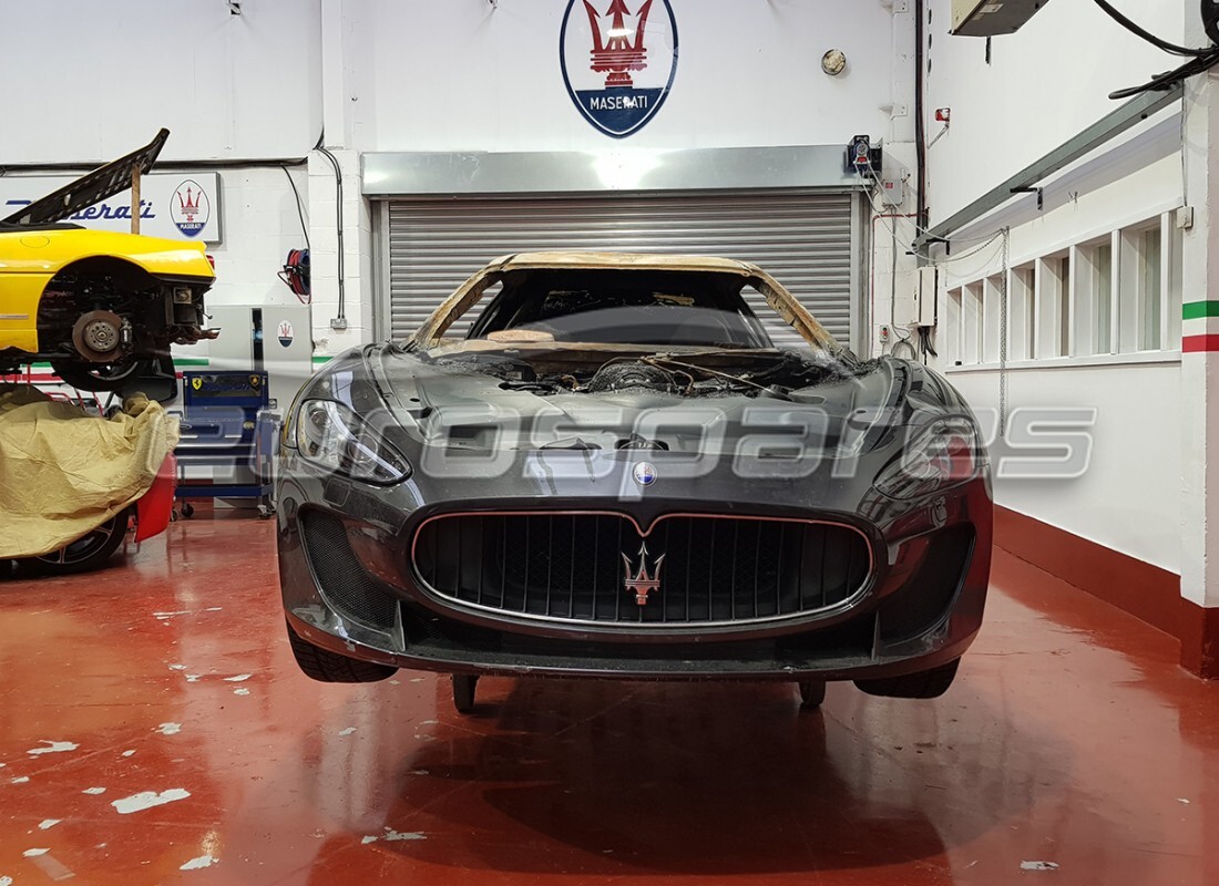 Maserati GranTurismo MC Stradale (2011) with 14,000 Kilometers, being prepared for breaking #6