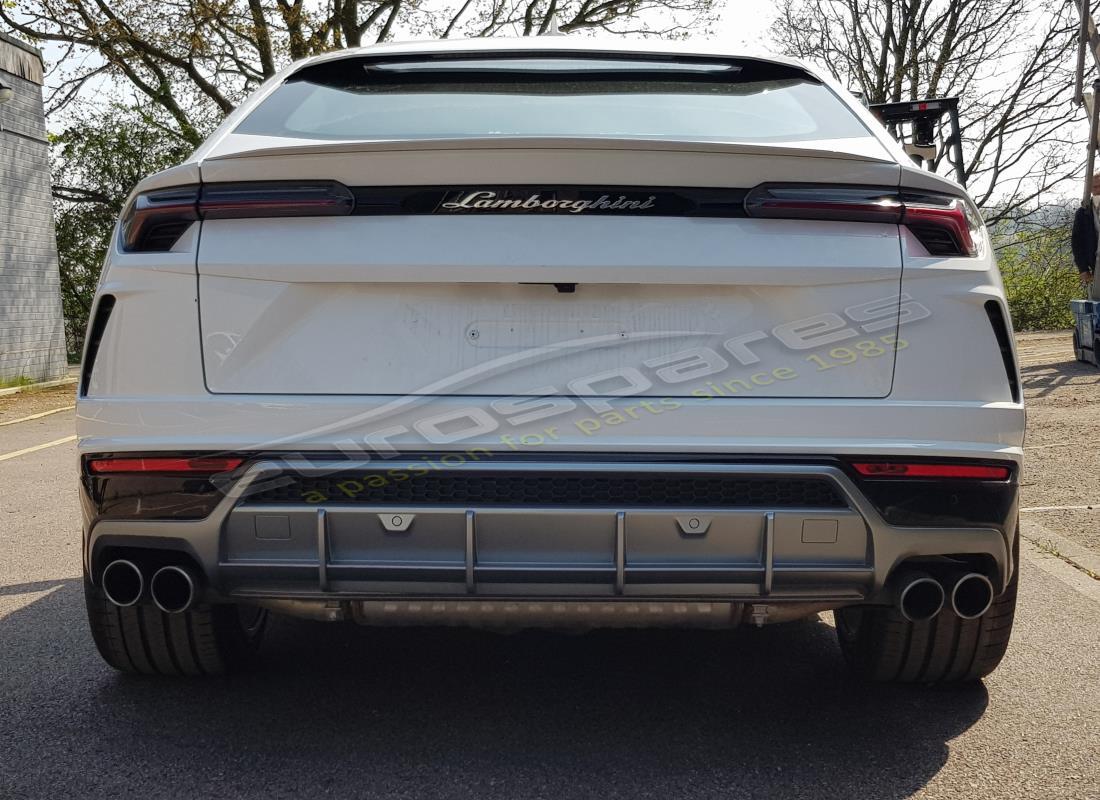 Lamborghini Urus (2019) with 200 Miles, being prepared for breaking #4