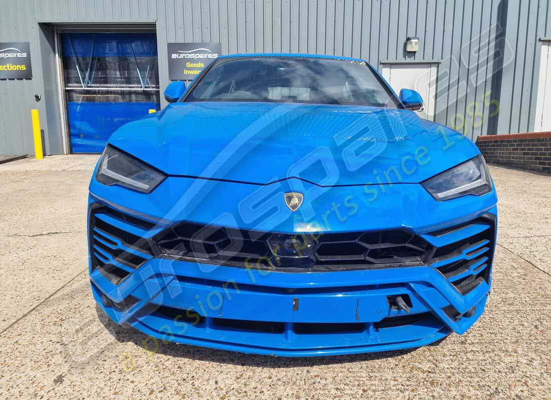 Lamborghini Urus (2020) with 13,163 Miles, being prepared for breaking #8