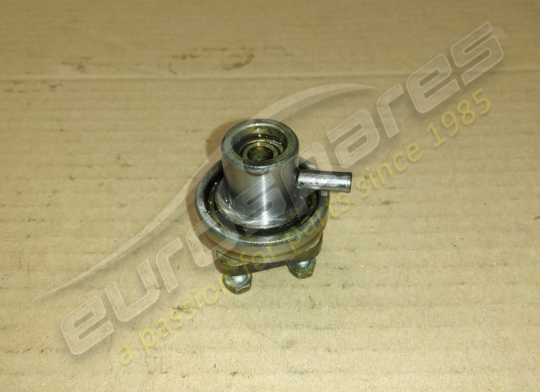 USED Ferrari DISTRIBUTOR DRIVE JOINT. PART NUMBER 133063 (2)