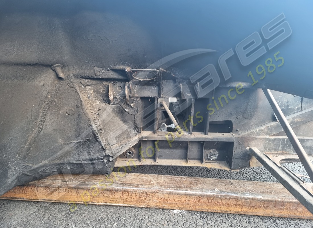 USED Eurospares Ferrari Testarossa COMPLETE FRONT CHASSIS LHD PART NUMBER EAP1390093 (6)