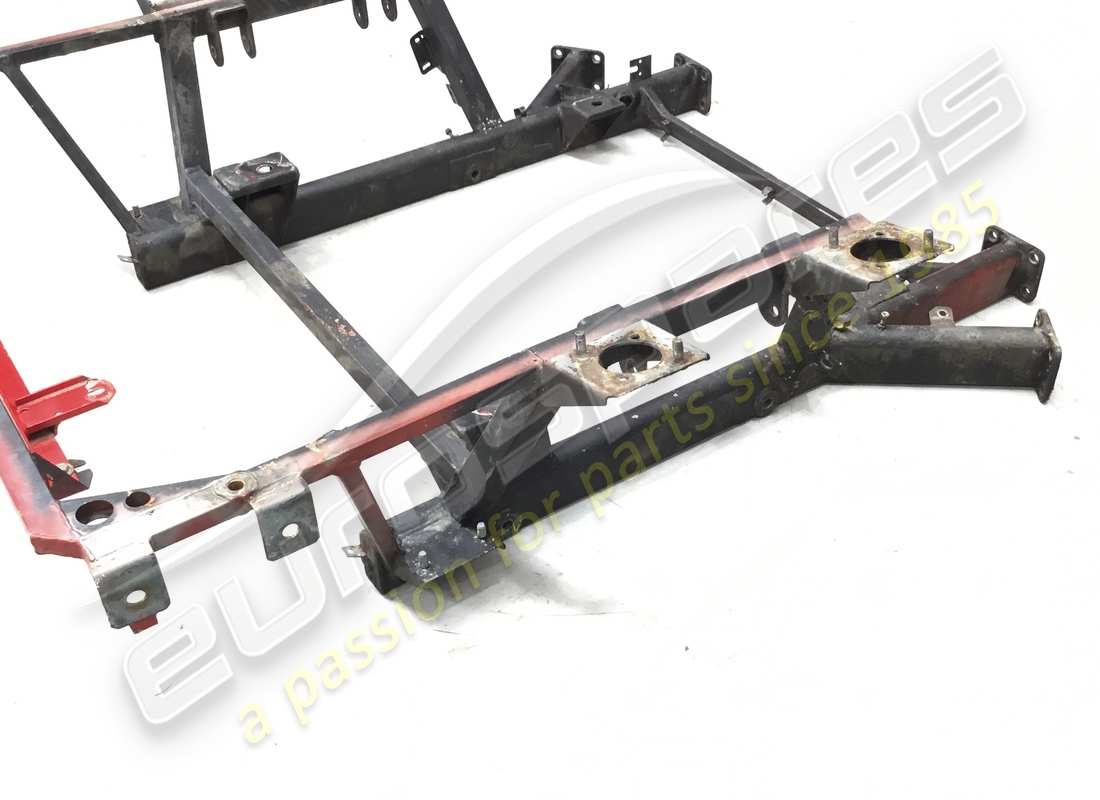 USED Ferrari ENGINE CHASSIS FRAME LHD PART NUMBER 124576 (4)