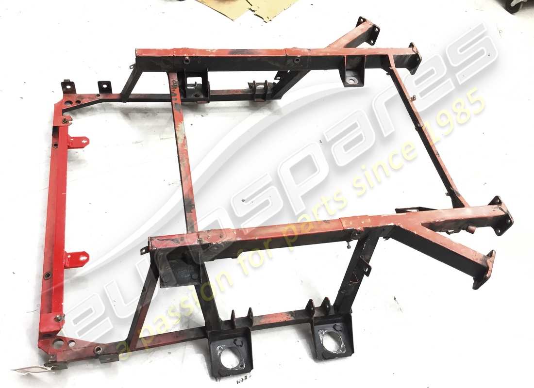 USED Ferrari ENGINE CHASSIS FRAME LHD PART NUMBER 124576 (6)