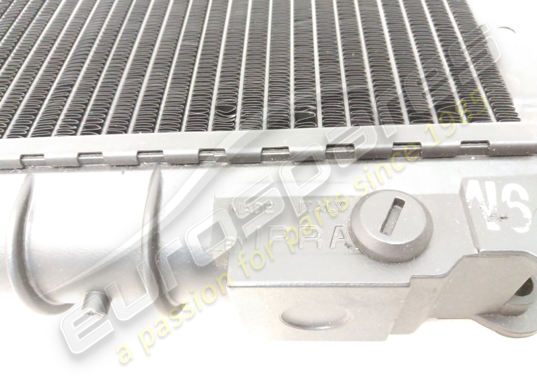 new ferrari rh water radiator. part number 137619 (3)