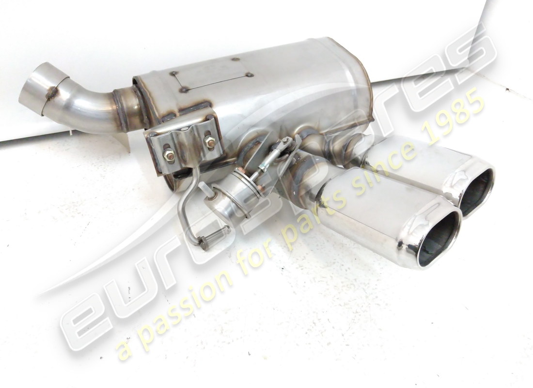 new maserati rear lh silencer. part number 204480 (2)