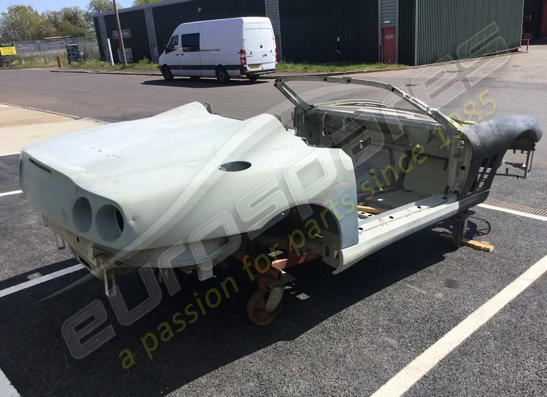 new eurospares ferrari 550 barchetta bodyshell & panels. part number eap1227196 (4)