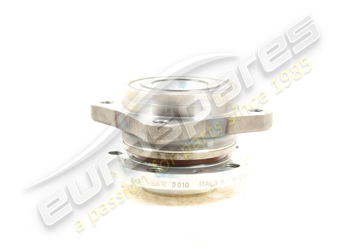 new maserati wheel bearing with hub. part number 157901 (2)