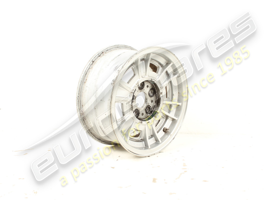 used ferrari wheel. part number 104920 (2)