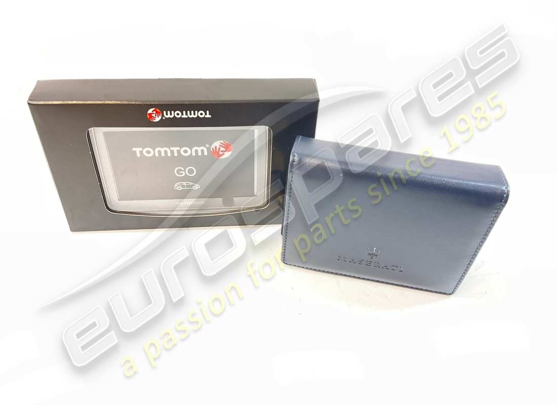 new maserati gps tom tom limited edition. part number 920002056 (2)