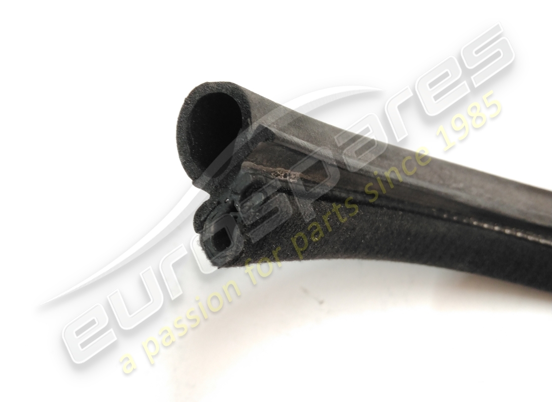 NEW Eurospares DOOR RUBBER SET . PART NUMBER 16335160 (1)