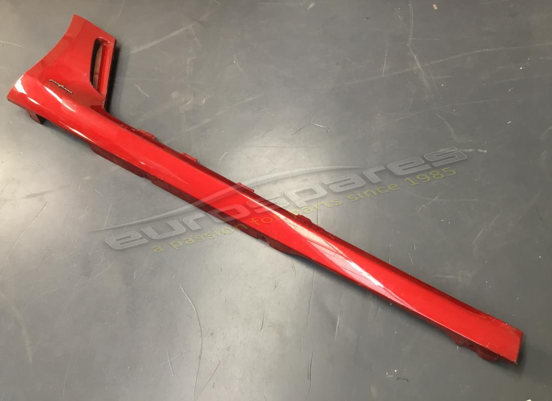 used ferrari rh sill trim. part number 82643210 (1)