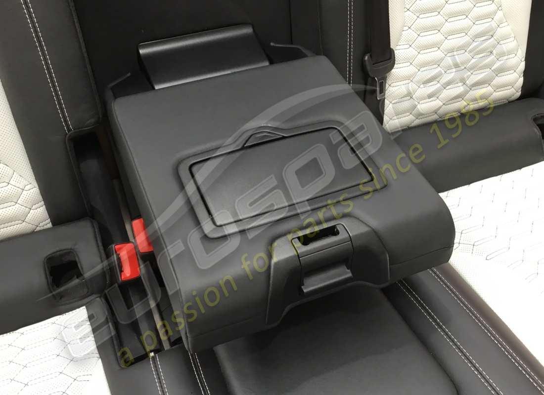 used eurospares complete set of front & rear seats. part number eap1227394 (16)