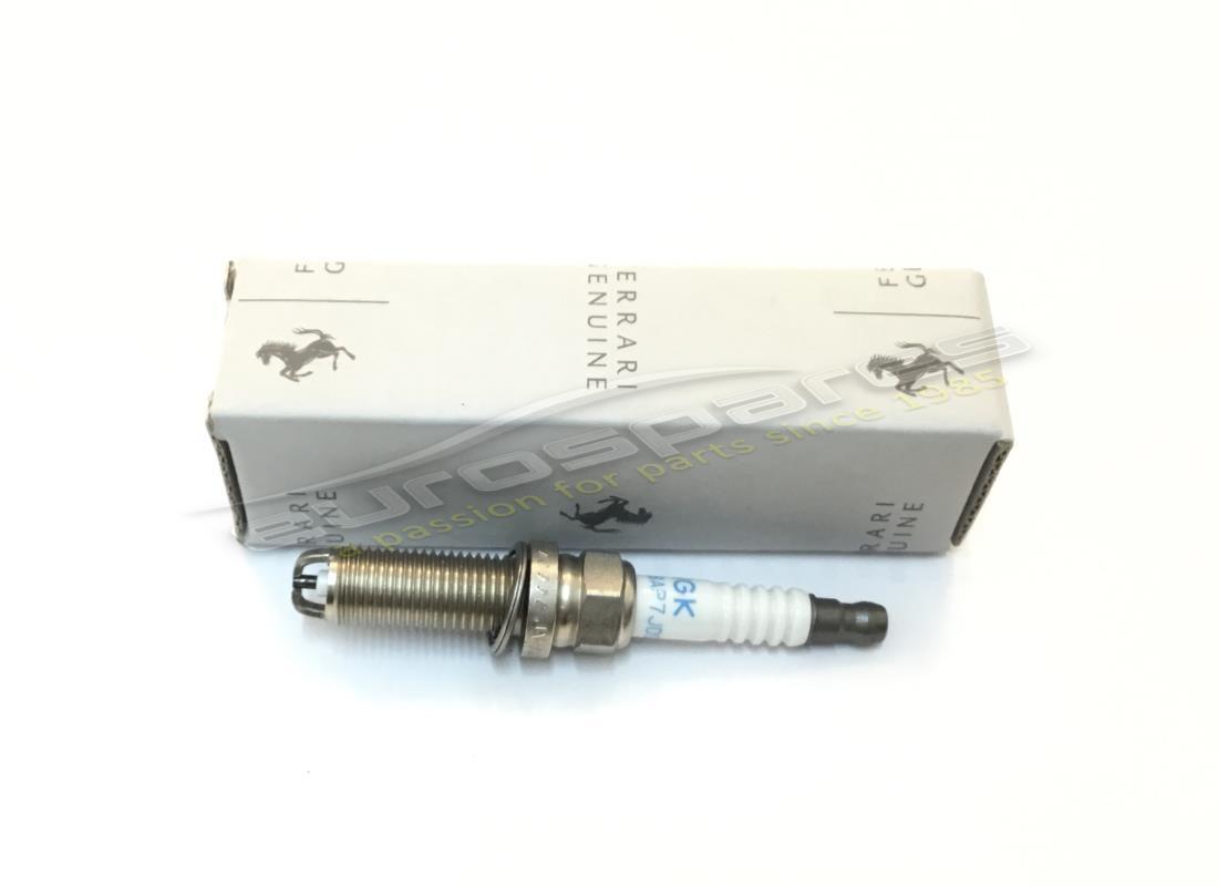 NEW Ferrari IGNITION SPARK PLUG . PART NUMBER 310840 (1)