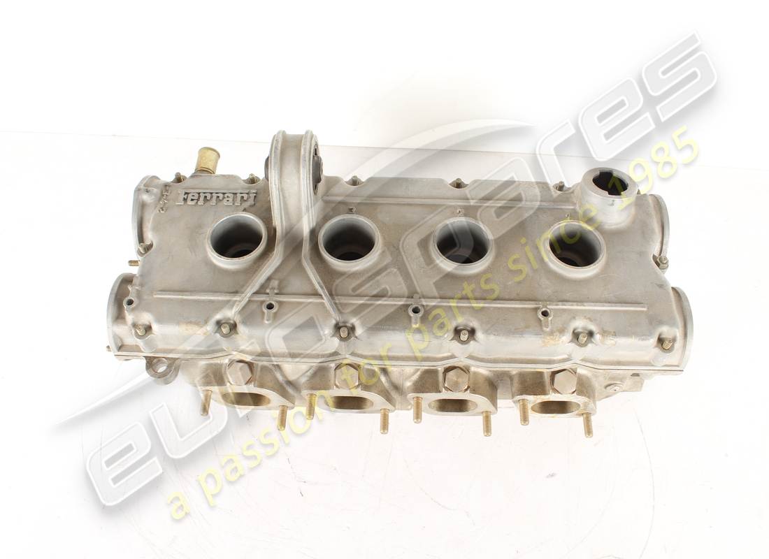 new ferrari rh cylinder head. part number 117749 (3)