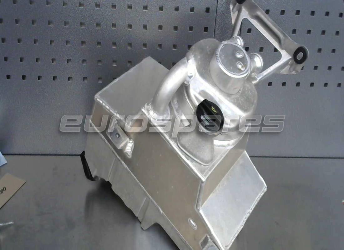 USED Lamborghini OIL RESERVOIR . PART NUMBER 4S0115373D (1)