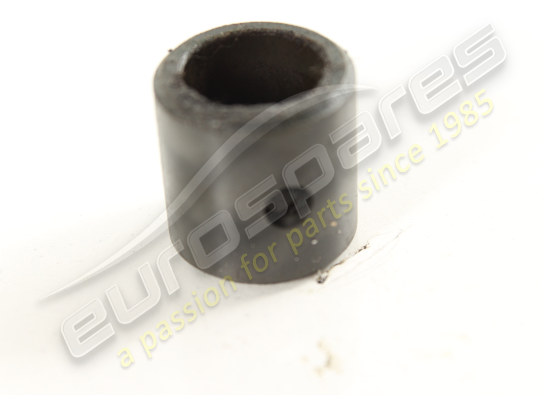 USED Ferrari BUSH . PART NUMBER 108215 (1)