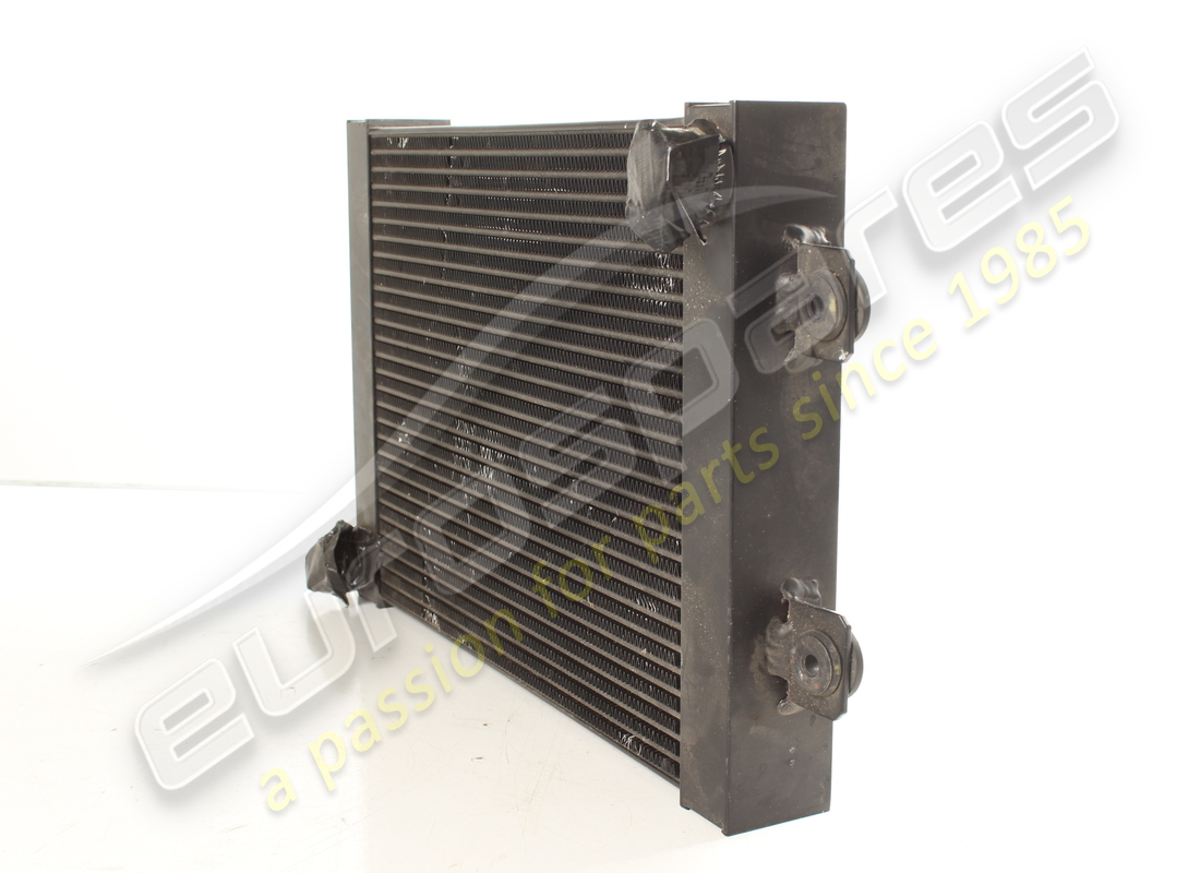 used lamborghini oil cooler. part number 07m117021a (2)