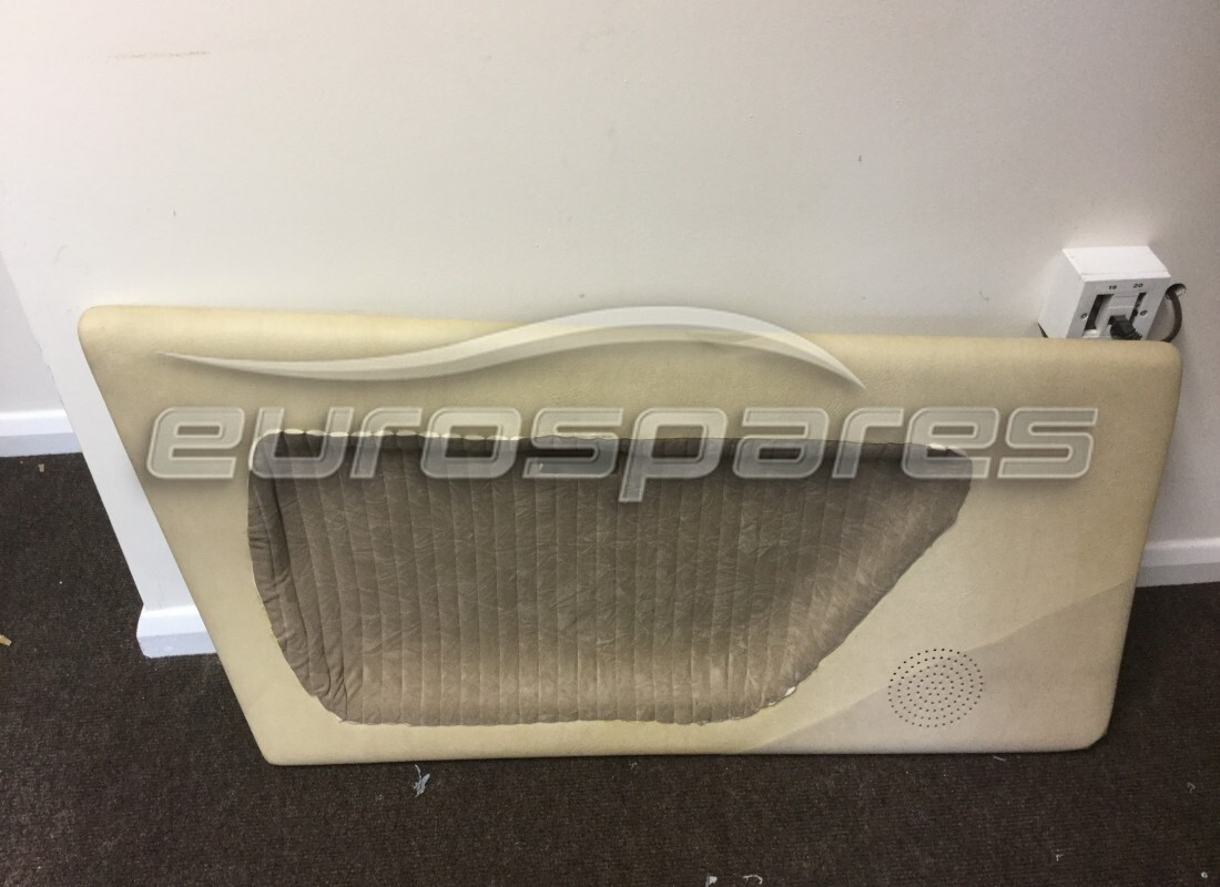 new (other) ferrari lh door panel. part number 40212607 (1)