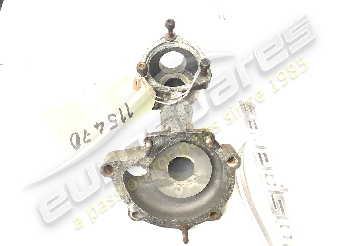 used ferrari water pump body. part number 115470 (2)