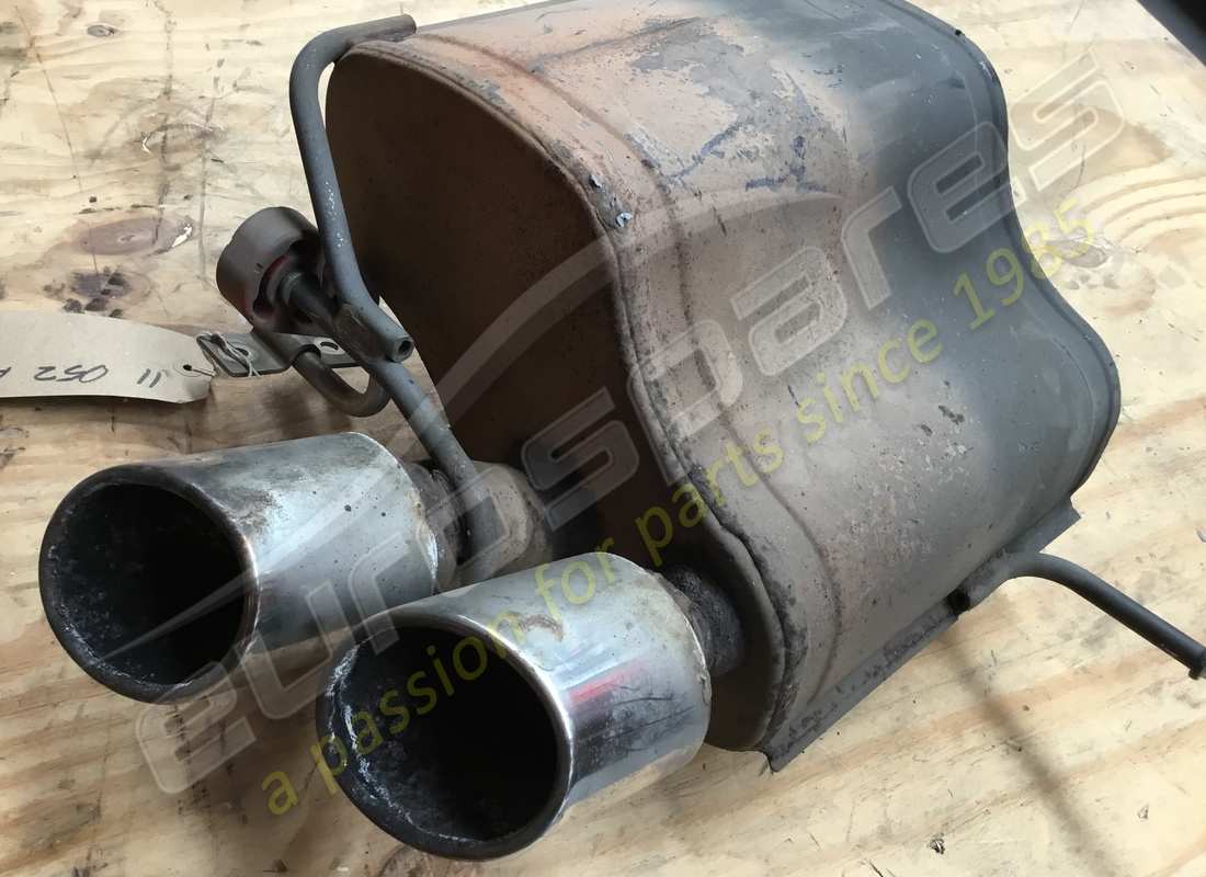 used maserati lh rear silencer. part number 237724 (3)