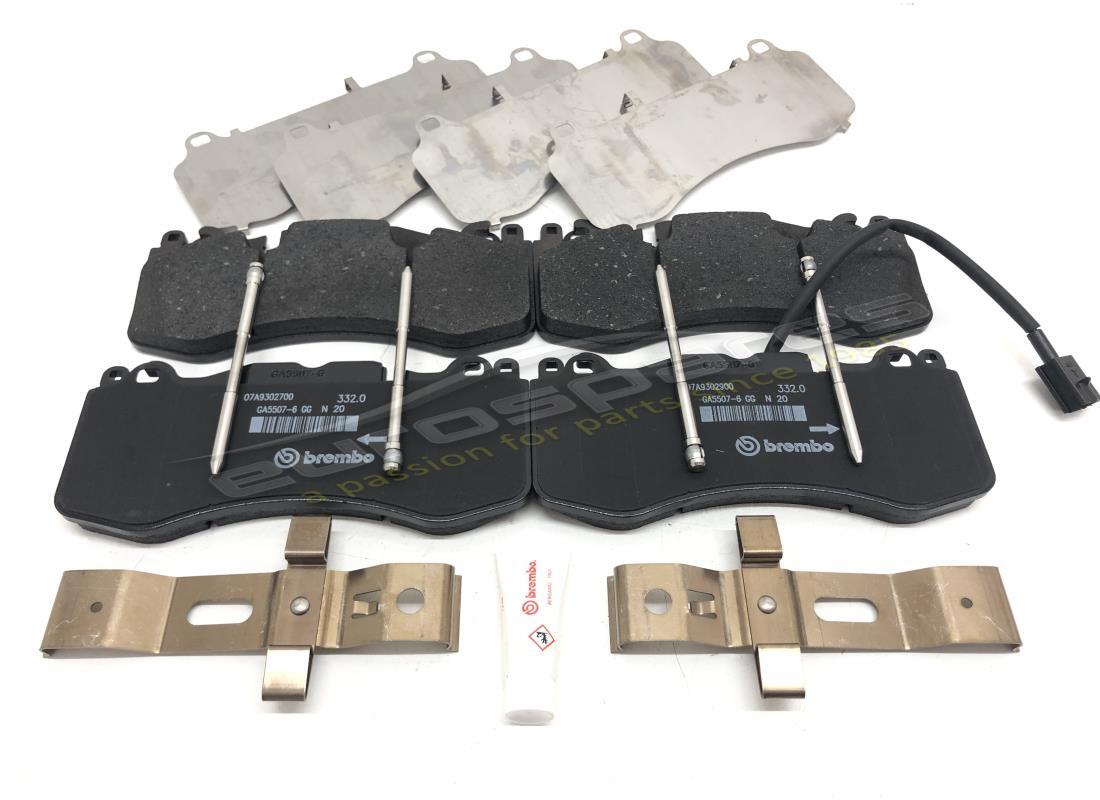 new maserati front brake pads. part number 673010891 (1)