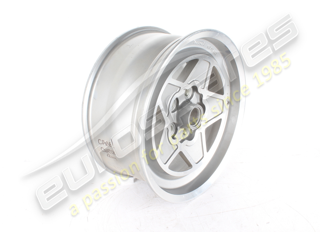 new ferrari road wheel trx. part number 117132 (3)