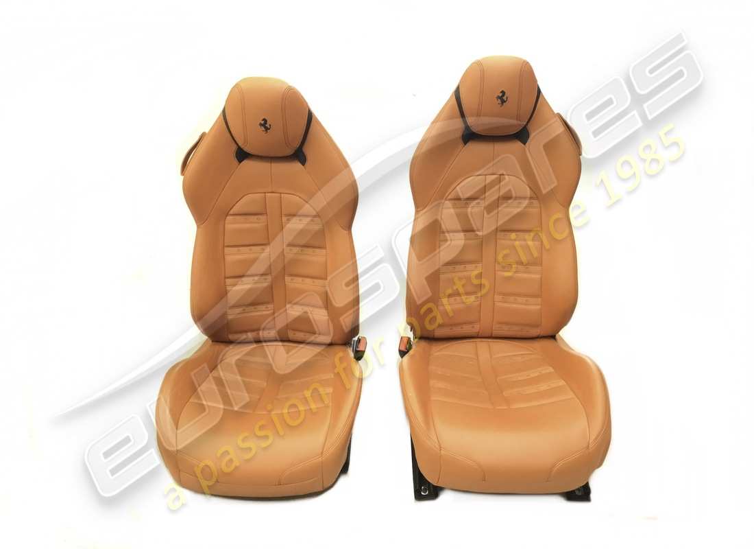 used eurospares california t - pair of comfort seats - hide (cuoio) leather with black stitching - full electric - daytona style design - applicable for gd. part number eap1329829 (1)