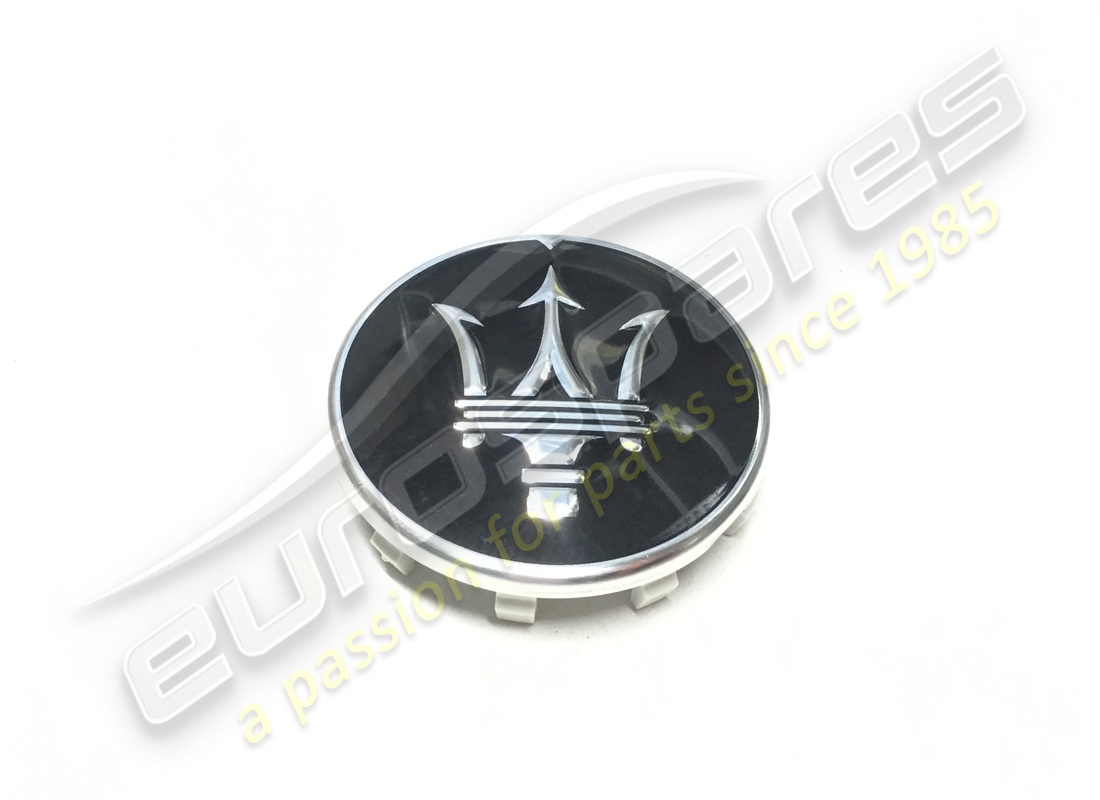 new maserati wheel badge. part number 670149986 (1)