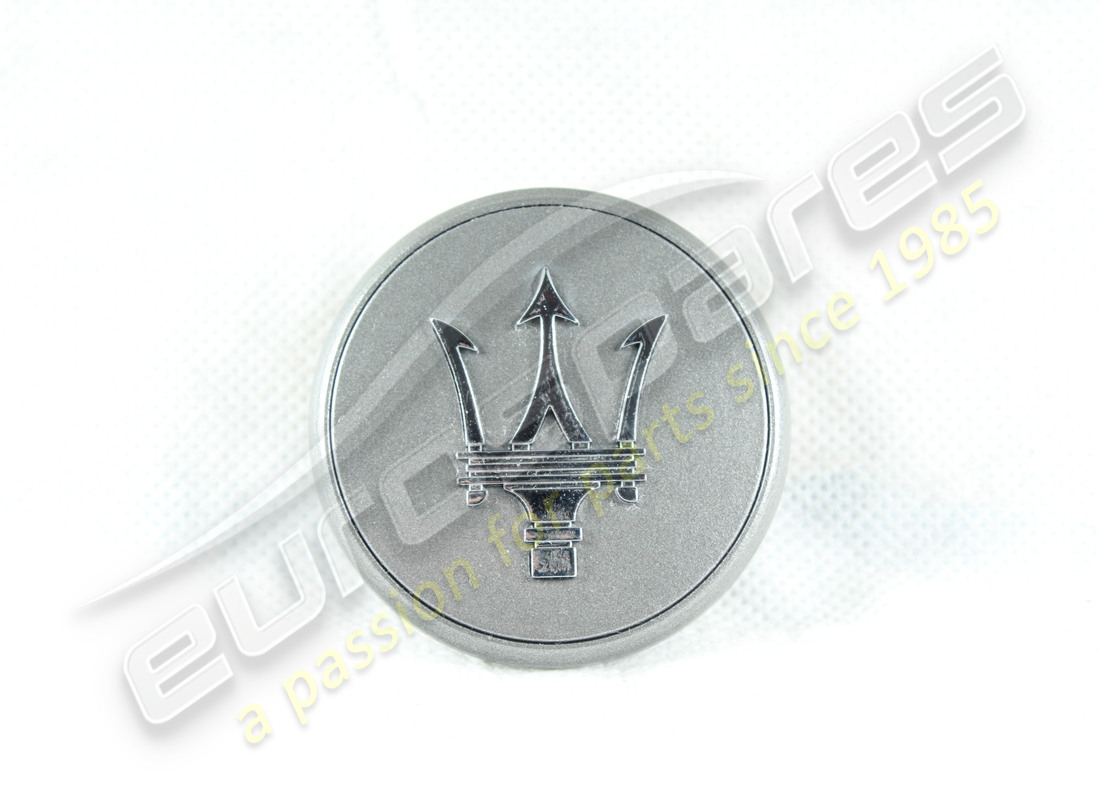 new maserati wheel badge. part number 209970 (3)