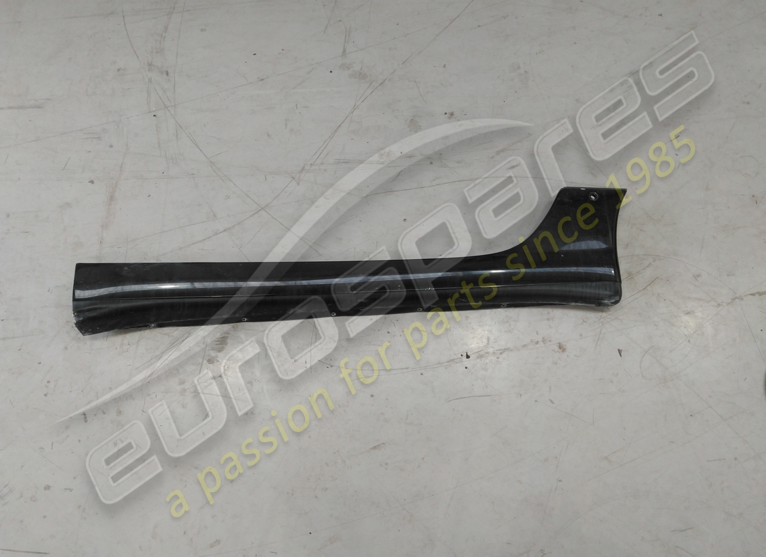 used ferrari rh sill cover panel. part number 63145400 (1)