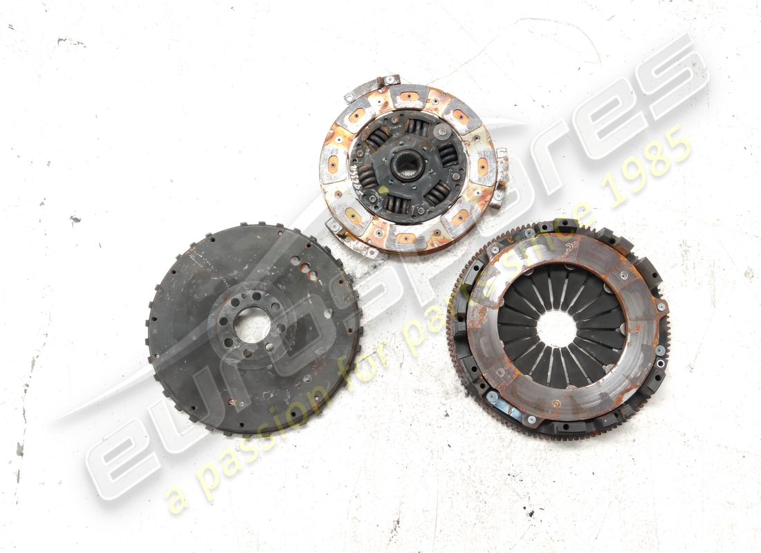 used lamborghini flywheel complete. part number 07l105269g (4)