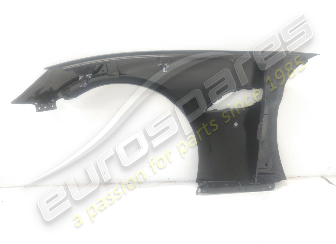 new ferrari cpl. rh front fender. part number 69874811 (2)