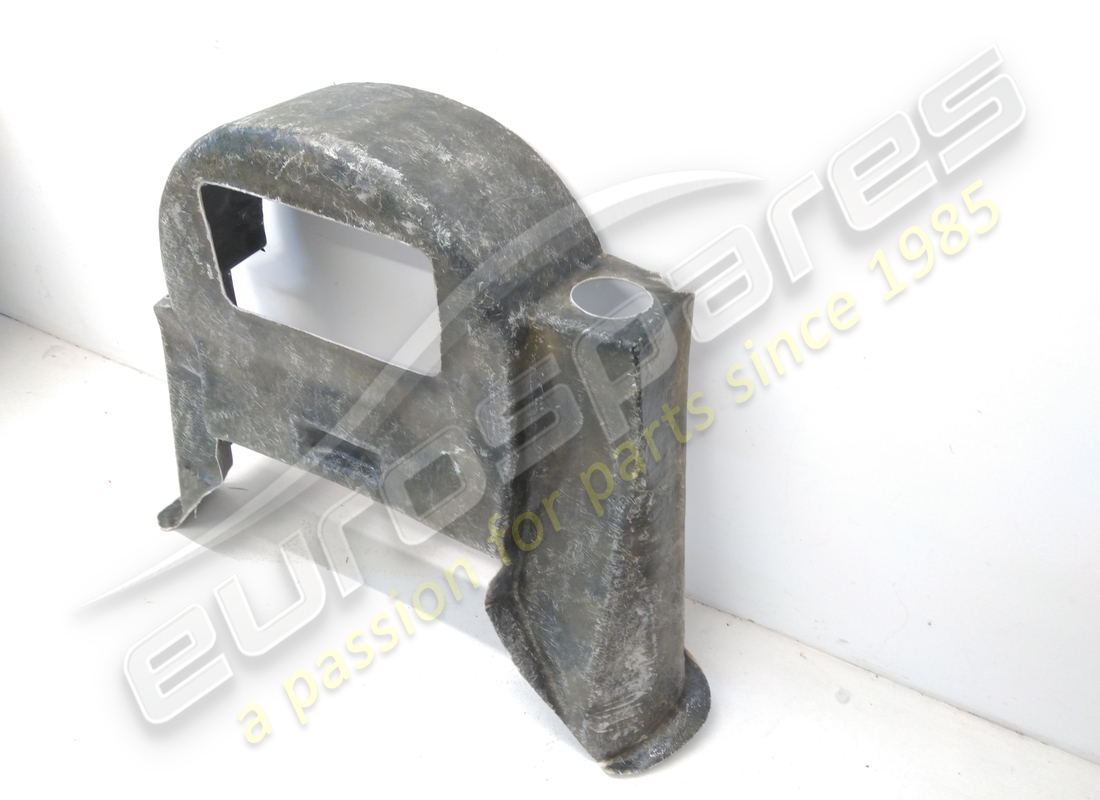 new ferrari spare wheel housing. part number 20249603 (3)