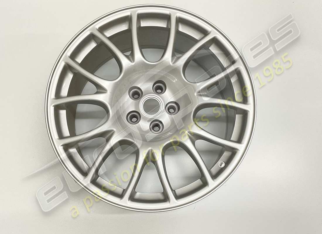 new ferrari rear wheel rim. part number 239654 (2)