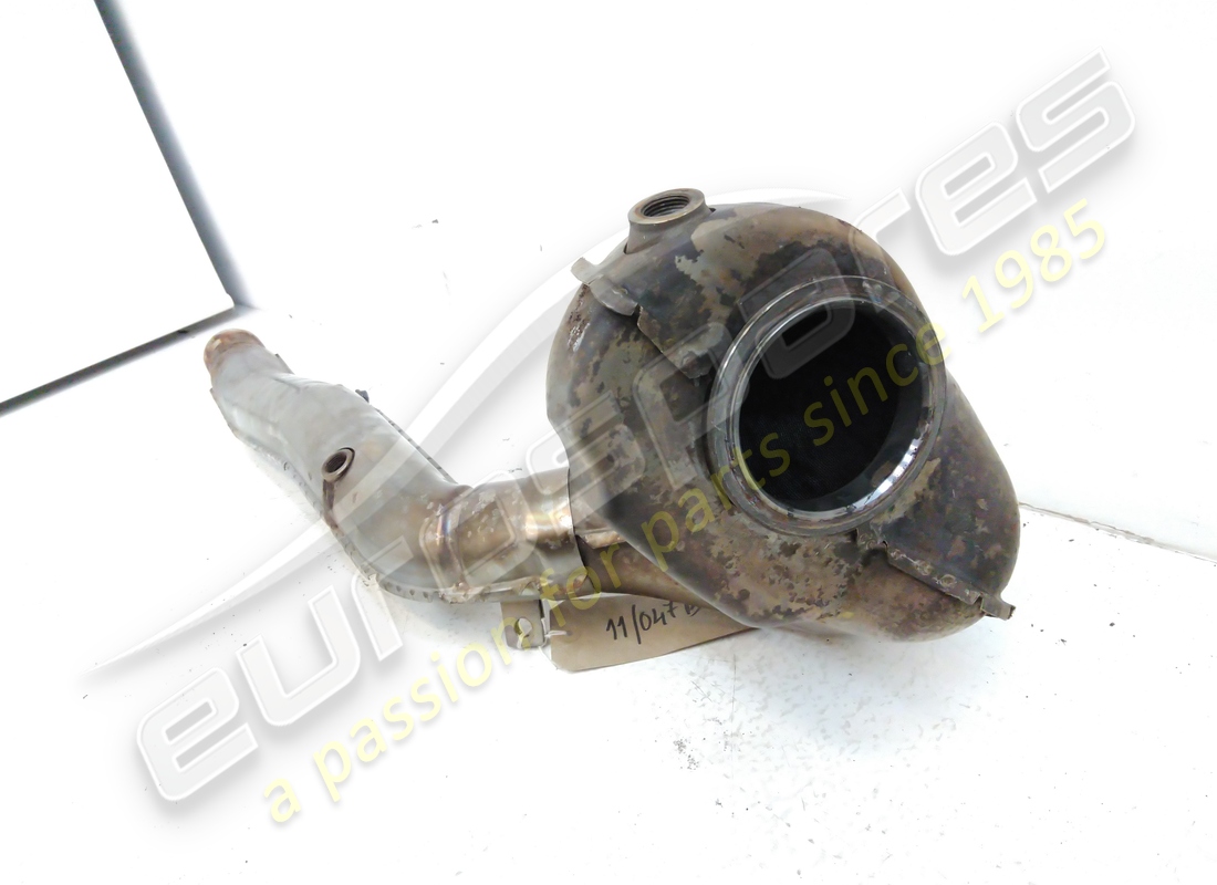 used ferrari complete lh catalytic converter. part number 312105 (2)