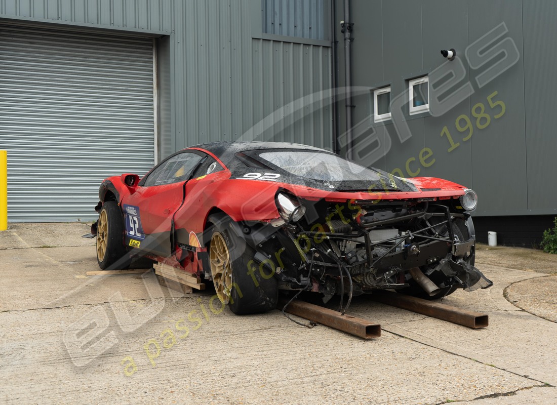 ferrari 488 challenge with 3900km, being prepared for dismantling #3