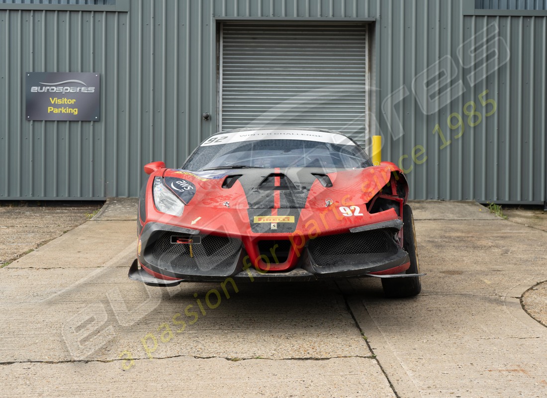 ferrari 488 challenge with 3900km, being prepared for dismantling #8