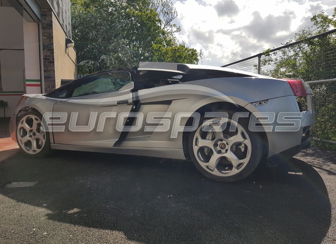 lamborghini gallardo spyder (2006) with 20,000 kilometers, being prepared for dismantling #2