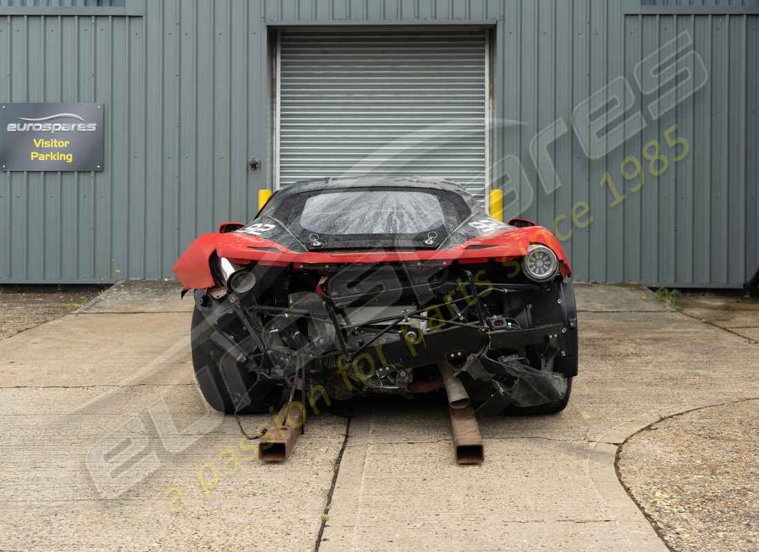 ferrari 488 challenge with 3900km, being prepared for dismantling #4