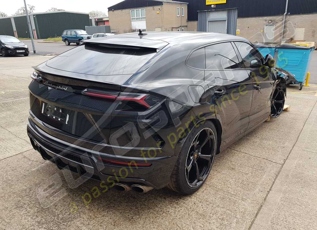 lamborghini urus (2020) with 16,266 miles, being prepared for dismantling #5