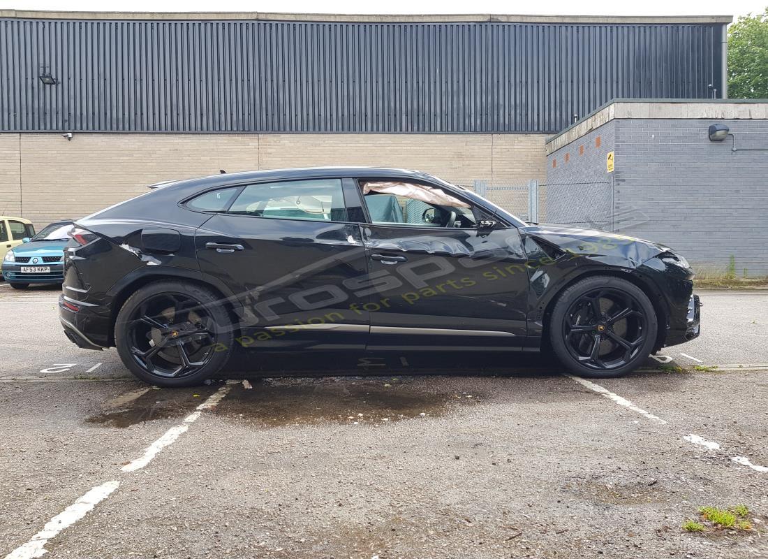 lamborghini urus (2019) with 7,805 miles, being prepared for dismantling #6