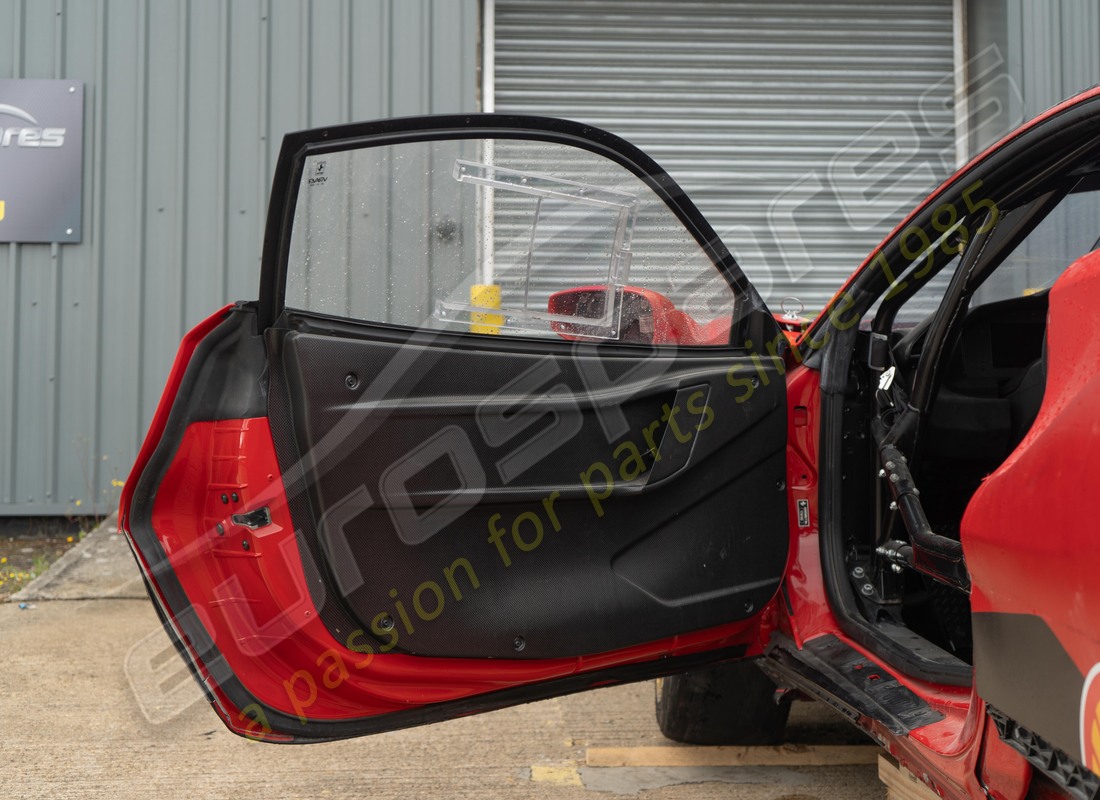 ferrari 488 challenge with 3900km, being prepared for dismantling #21