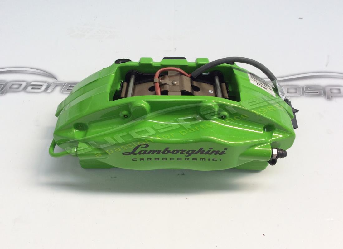 new lamborghini rear caliper in green. part number 4t0615405cg (1)