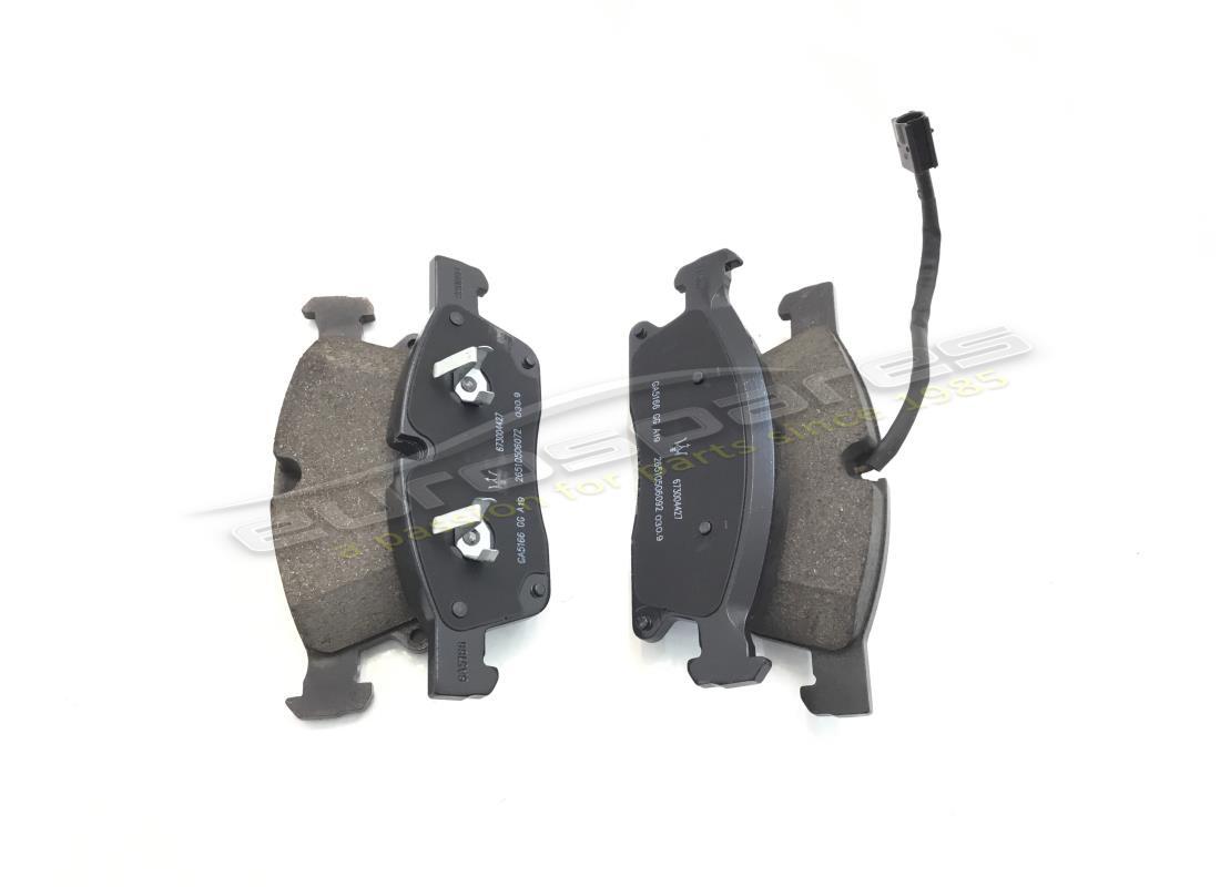 new maserati front brake pads. part number 673004427 (1)