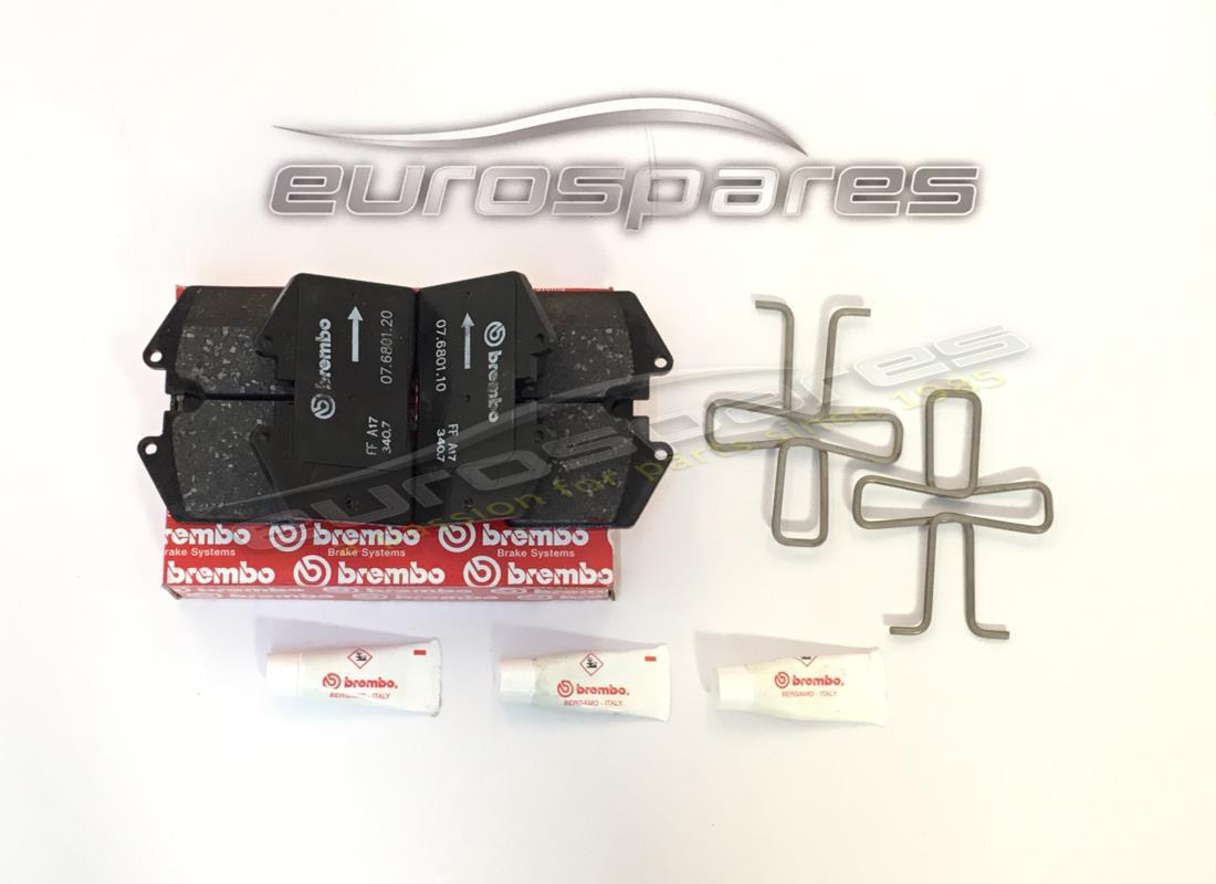 new ferrari rear brake pads set (brembo). part number 70000875 (1)