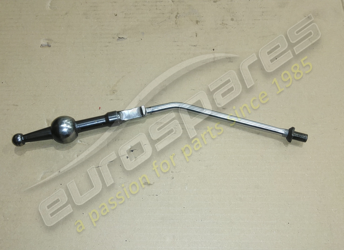 USED Ferrari GEAR LEVER RHD . PART NUMBER 109502 (1)