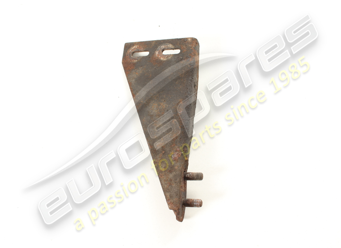 damaged ferrari exhaust mount bracket (pair). part number 20408 (2)